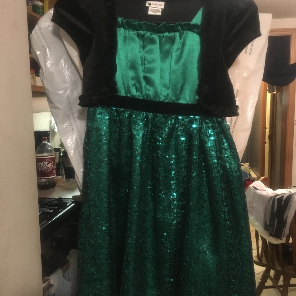 Girls dress